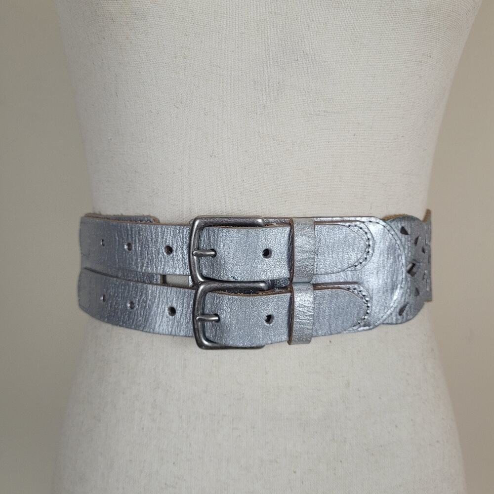Linea Pelle‎ Belt Small Silver Metallic Leather Waist Double Buckle Cutout Boho